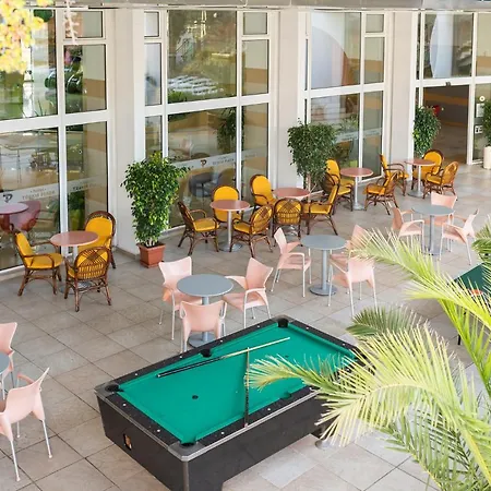 Trakia Plaza & מלון 4*