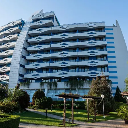 호텔 Trakia Plaza & 4*