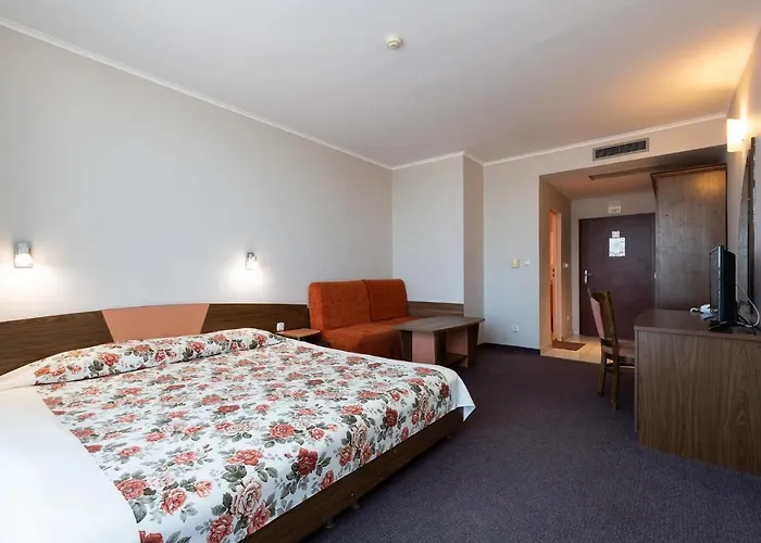 酒店 Trakia Plaza & 4*